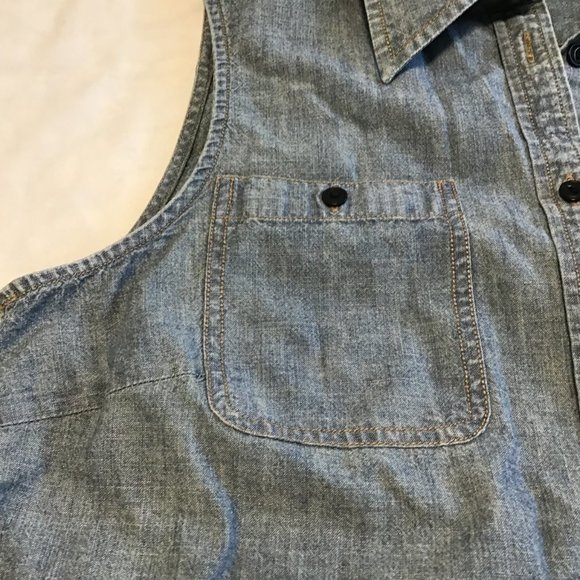 LAUREN Ralph Lauren women's sleeveless denim button down shirt - Picture 4 of 9